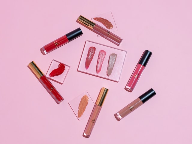 Lipstik And Love – How They Are The Same